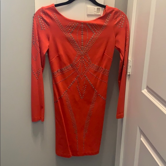 Coral dress long sleeves - Picture 1 of 3